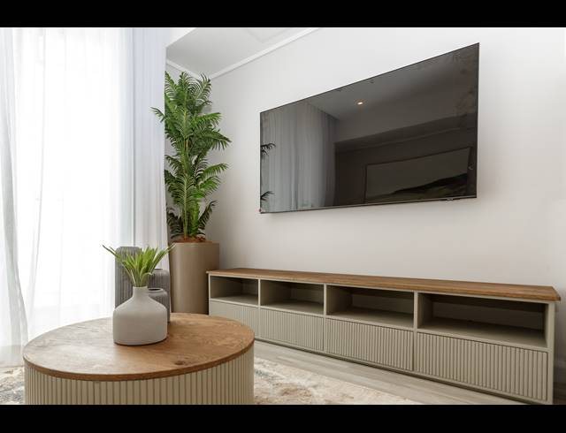 0.5 BEDROOM APARTMENT FOR SALE IN UMHLANGA CENTRAL